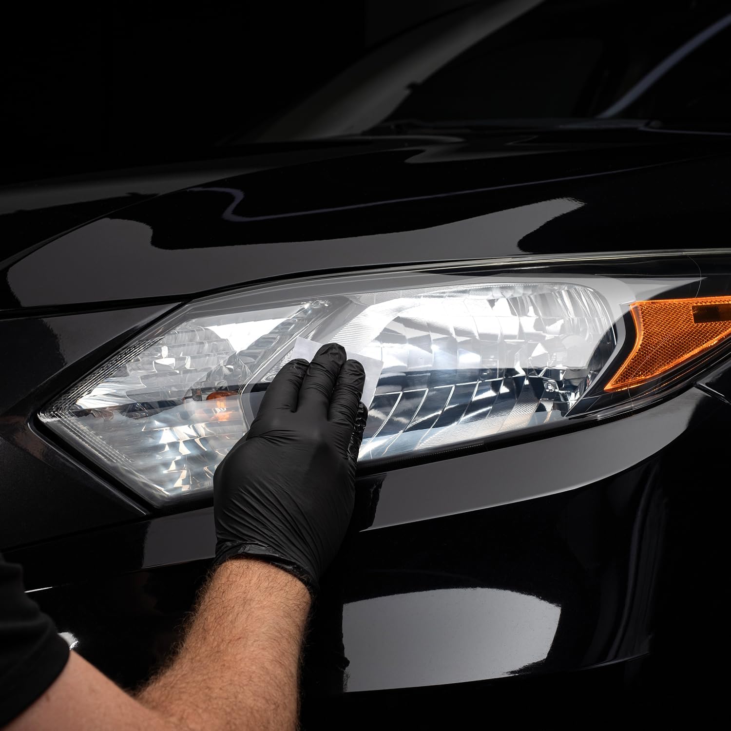 CERAKOTE® Ceramic Headlight Restoration Kit – Guaranteed To Last As Long As You Own Your Vehicle – Brings Headlights Back to Like New Condition - No Power Tools Required - 10 Wipe Kit — Who This Product Is For